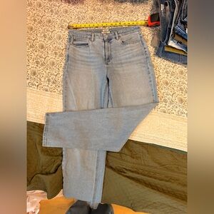 L.L. Bean Women's Straight Leg Jeans in Light Blue